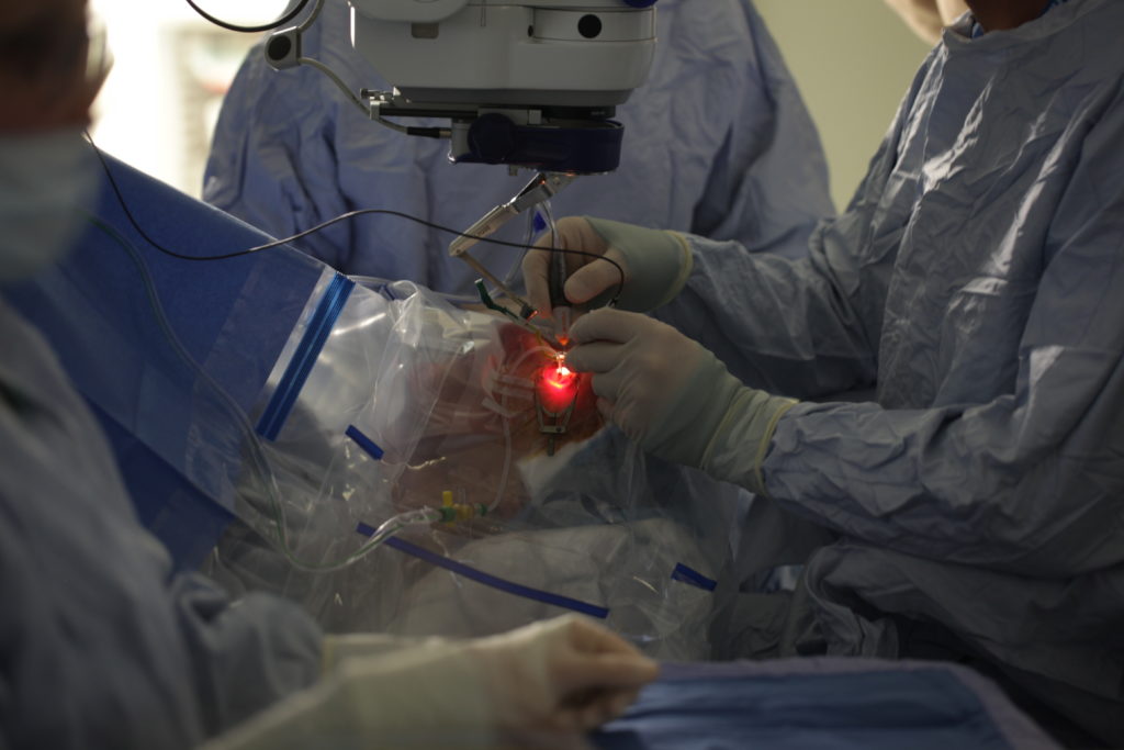 Oxford BRC-supported eye surgeons carry out a gene therapy procedure