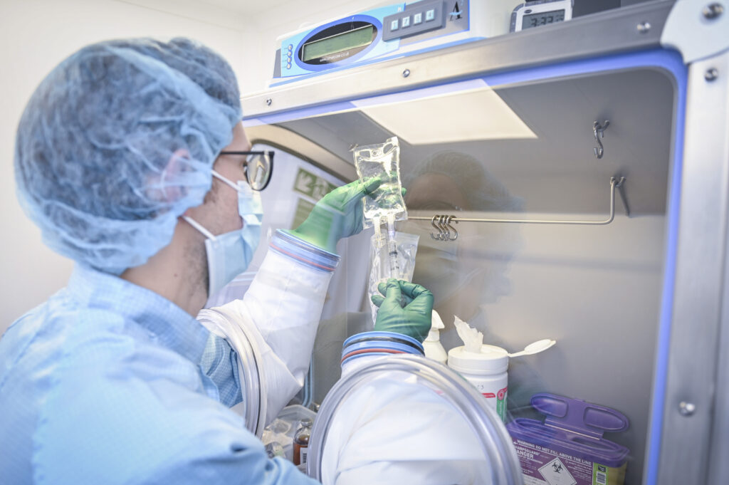 a pharmacist working inside the OUH pharmacy Clinical Trials Unit