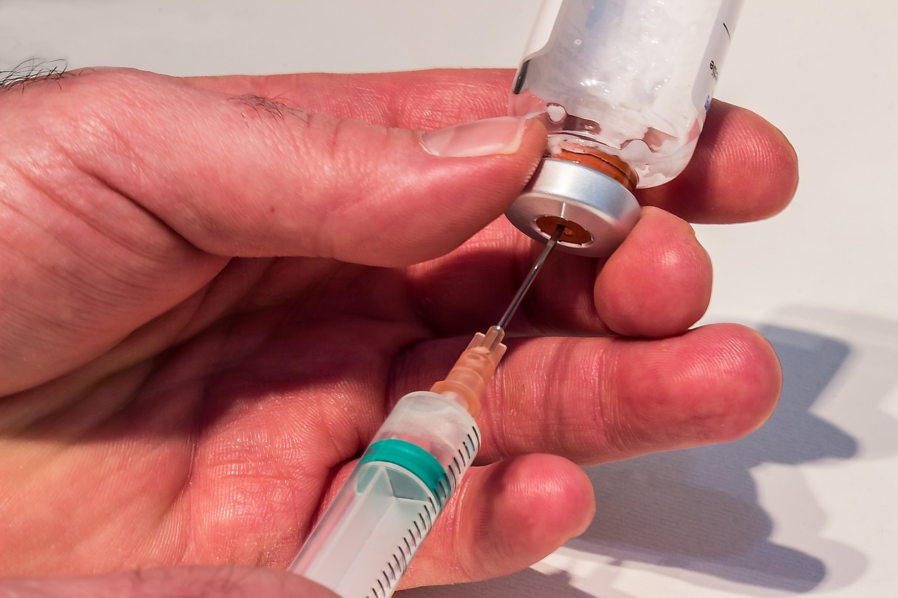 First new treatment for asthma attacks in 50 years | NIHR Oxford ...